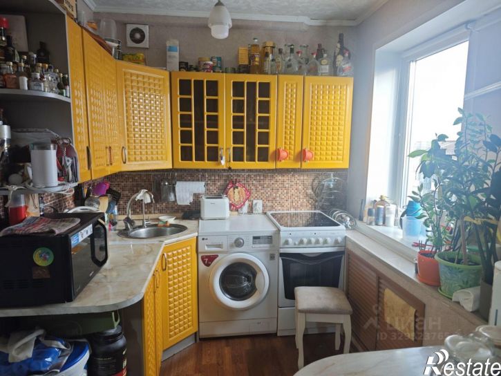 3-комн квартира улица Суворова, 19А,  д. 19А