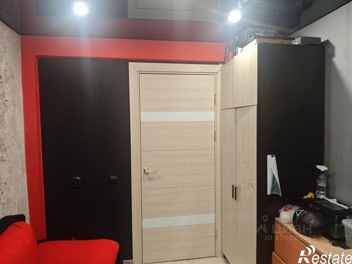 3-комн квартира улица Суворова, 19А,  д. 19А